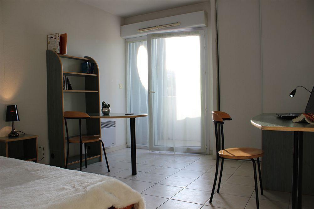 Gsa Residence Saint Exupery 瓦尔邦讷 外观 照片